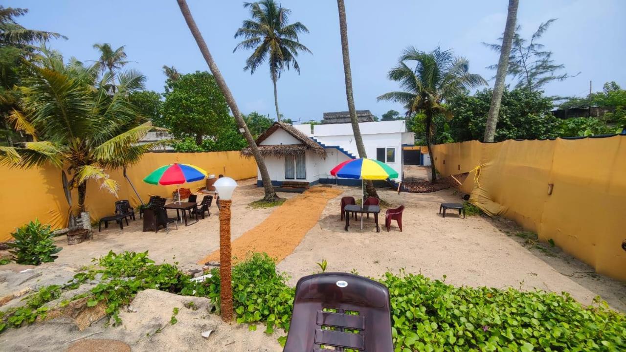 Tripsea Beach Villa Alappuzha Bagian luar foto