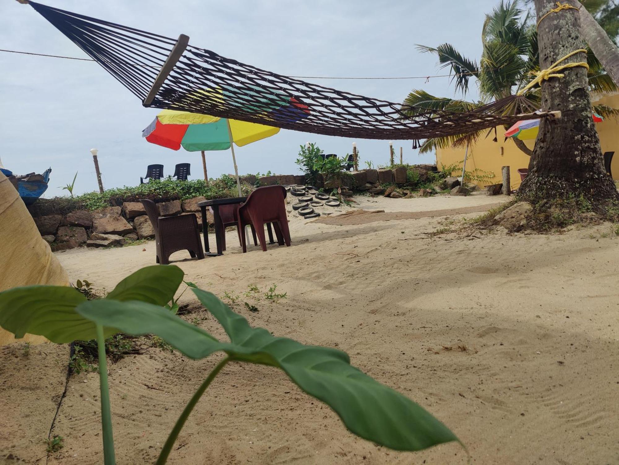 Tripsea Beach Villa Alappuzha Bagian luar foto